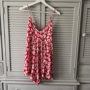Urban Outfitter Coral Jumper Size M